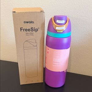 Owala FreeSip Purple Water Bottle